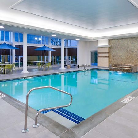 Hampton Inn & Suites Buffalo/Downtown Екстериор снимка