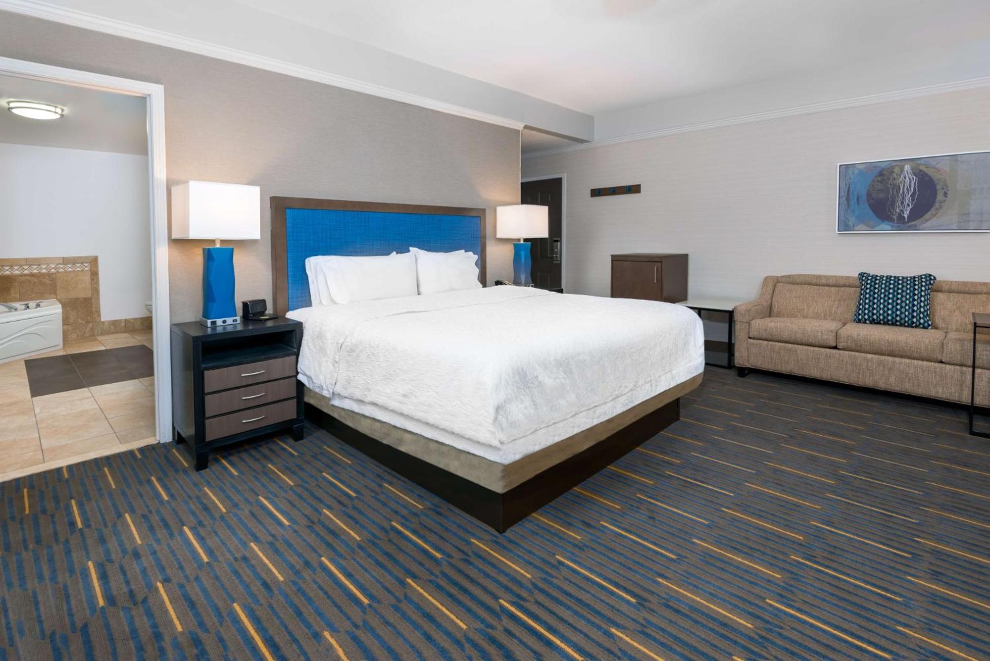 Hampton Inn & Suites Buffalo/Downtown Екстериор снимка