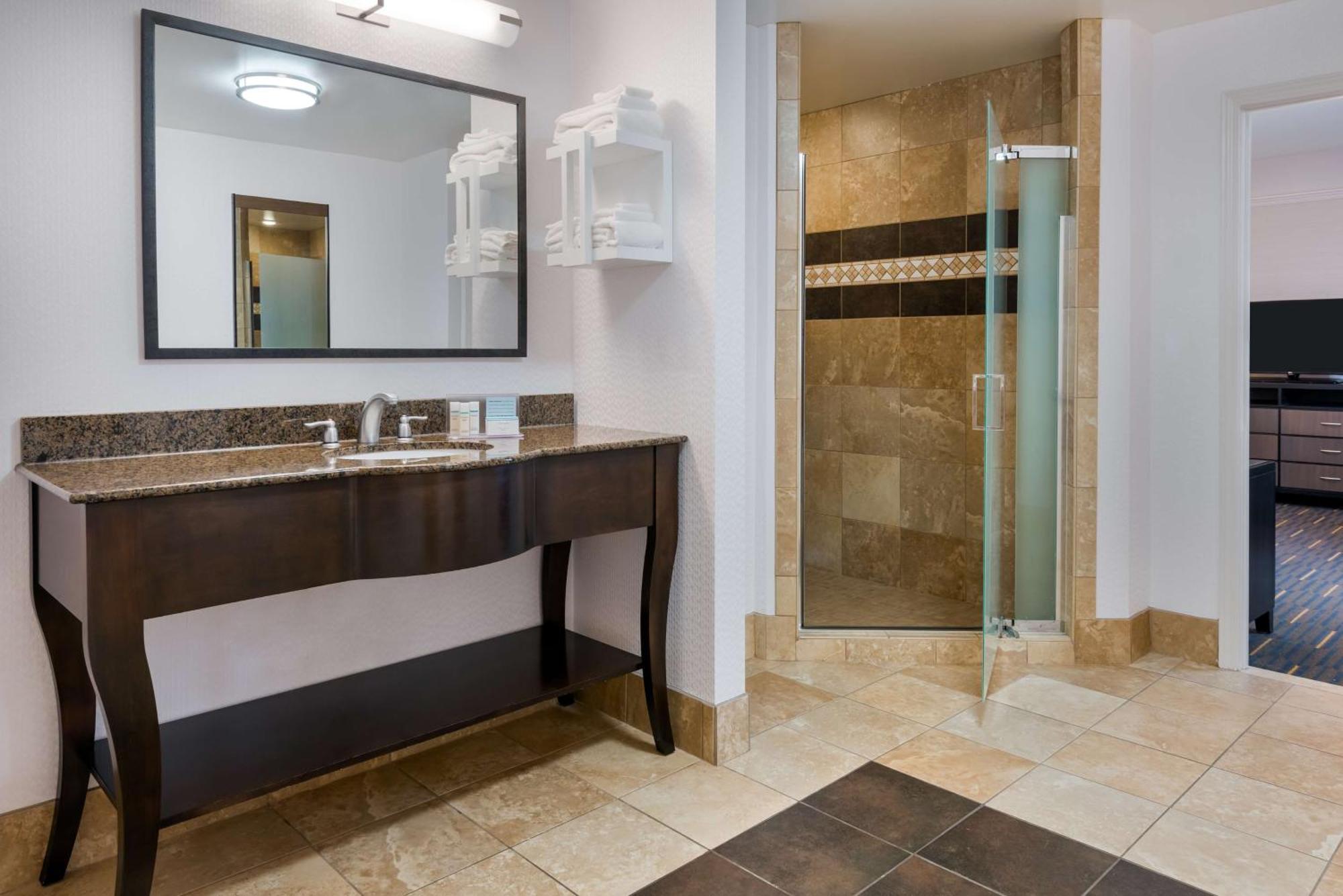 Hampton Inn & Suites Buffalo/Downtown Екстериор снимка