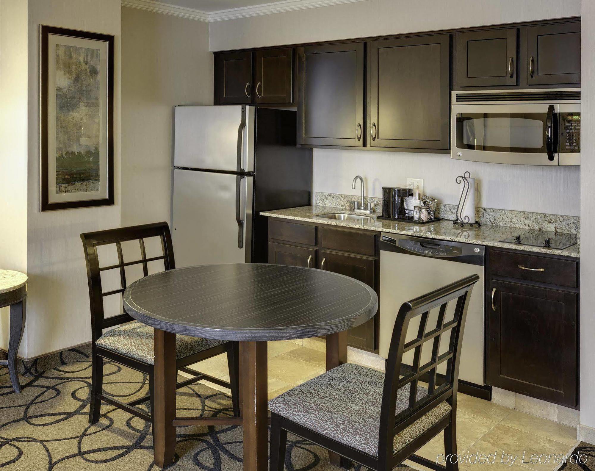 Hampton Inn & Suites Buffalo/Downtown Екстериор снимка